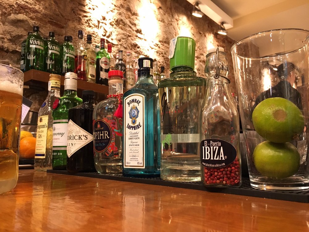 TALLER DE TAPAS Updated October 2024 57 Photos & 62 Reviews Plaça