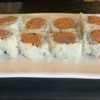 iZen's Drunken Bento - Spicy tuna roll - Sushi Bars Near Me - Cincinnati, Ohio iZen's Drunken Bento - Spicy tuna roll - Sushi Bars Near Me - Cincinnati, Ohio
