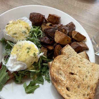 Shorehouse Kitchen - Parmesan risotto and bacon eggs Benedict - Breakfast & Brunch Near Me - Carlsbad, California Shorehouse Kitchen - Parmesan risotto and bacon eggs Benedict - Breakfast & Brunch Near Me - Carlsbad, California