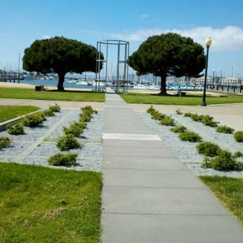 Marina Bay Park - Parks Near Me - Richmond, California