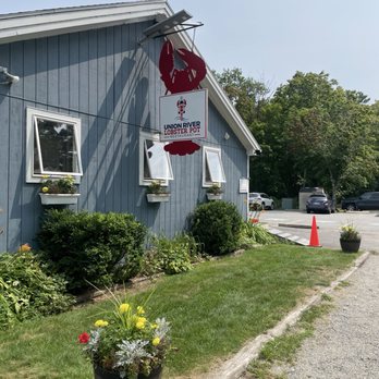 Union River Lobster Pot - Exterior - Seafood Near Me - Ellsworth, Maine Union River Lobster Pot - Exterior - Seafood Near Me - Ellsworth, Maine