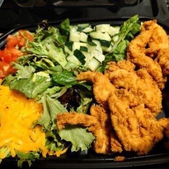 LongHorn Steakhouse - Farm Fresh Field Greens with Crispy Chicken - Steakhouses Near Me - Algonquin, Illinois LongHorn Steakhouse - Farm Fresh Field Greens with Crispy Chicken - Steakhouses Near Me - Algonquin, Illinois