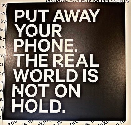 lululemon gec phone number