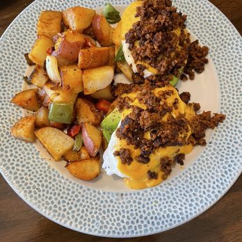 HolyBelly - Chorizo Benedict - Breakfast & Brunch Near Me - Grover Beach, California