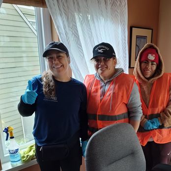 EBNB Glass Cleaning - Window Washing Near Me EBNB Glass Cleaning - Window Washing Near Me