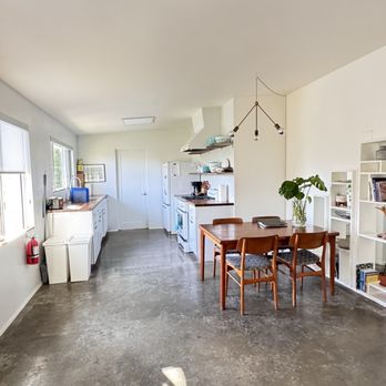 Joshua Tree Vacations - Küche - Vacation Rentals Near Me - Joshua Tree, California Joshua Tree Vacations - Küche - Vacation Rentals Near Me - Joshua Tree, California