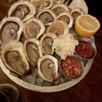 Liverpool House - Oysters - we got the mixed. Friends loved them, i did not eat any. - French Near Me - Montreal, Quebec Liverpool House - Oysters - we got the mixed. Friends loved them, i did not eat any. - French Near Me - Montreal, Quebec
