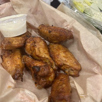 Peter Piper Pizza - Traditional Wings - Pizza Near Me - Dallas, Texas Peter Piper Pizza - Traditional Wings - Pizza Near Me - Dallas, Texas