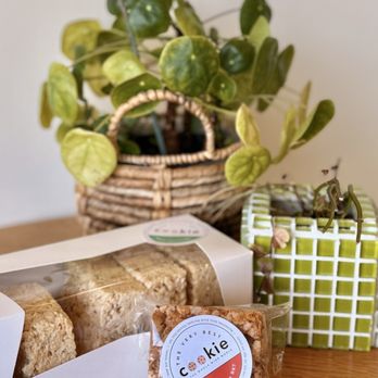 The Very Best Cookie - Box of Brown Butter Rice Krispies, and a S'mores Rice Krispie. - Bakeries Near Me - Los Angeles, California The Very Best Cookie - Box of Brown Butter Rice Krispies, and a S'mores Rice Krispie. - Bakeries Near Me - Los Angeles, California