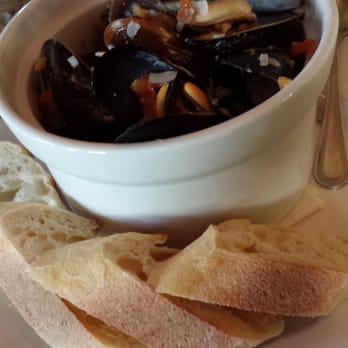 Oyster Express - 1-lb of mussels steamed in white wine and butter - Seafood Near Me - Vancouver, British Columbia Oyster Express - 1-lb of mussels steamed in white wine and butter - Seafood Near Me - Vancouver, British Columbia
