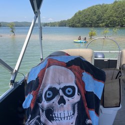 Lake Blue Ridge Marina - Sand or clay bar where we waded and played in the sand