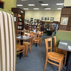 Cafe/bookstore connection