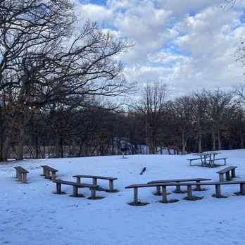 Kaposia Park - Benches arranged in a circle - Parks Near Me - South Saint Paul, Minnesota Kaposia Park - Benches arranged in a circle - Parks Near Me - South Saint Paul, Minnesota