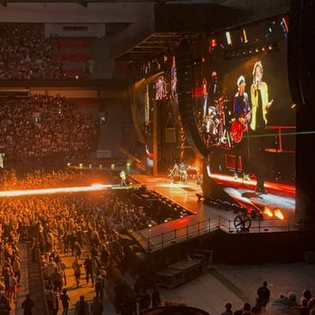 BC PLACE - Updated December 2025 - 410 Photos & 102 Reviews - 777 ...