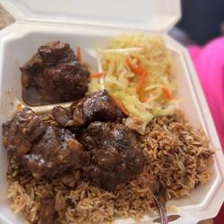 J Shannelle Caribbean food cafe market - Oxtail