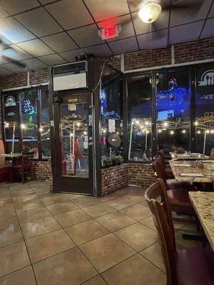 Tutt Heights Cafe by null