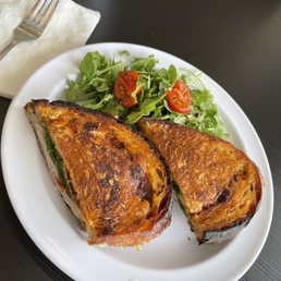Pesto Melt