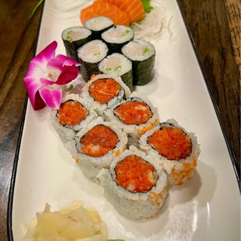 Samurai Japanese - Spicy tuna and yellowtail scallion rolls with salmon sashimi - Japanese Near Me - Belle Vernon, Pennsylvania Samurai Japanese - Spicy tuna and yellowtail scallion rolls with salmon sashimi - Japanese Near Me - Belle Vernon, Pennsylvania