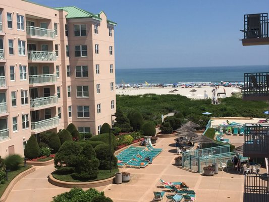 Seapointe Village Oceanview Condo - Our OCEAN VIEW condo is located in the Pinnacle building with direct access to the beach, ocean-front pool, and the spa. The building also offers an exercise room, sauna, steam room, showers, changing rooms and an arcade for the kids.  

Located on 17 acres of prime ocean front property, Seapointe Village is a one-of-a-kind on NJ shore. Our ocean view condo is a full size 1 bedroom 2 full bathrooms apartment with a balcony. As our guests you will enjoy all of the amenities of Seapointe Village.