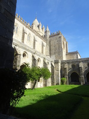 Cathedral of Évora by null
