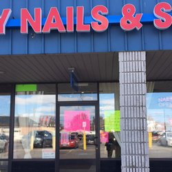 Joy Nail Shop & Spa