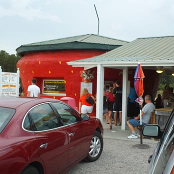 The Berry Patch - Ice Cream & Frozen Yogurt Near Me - Ellerbe, North Carolina