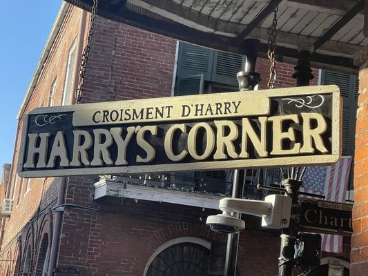 Harry's Corner by null