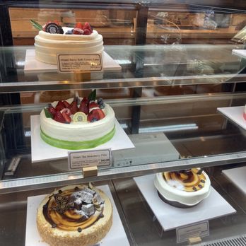 Paris Baguette - Cakes - Bakeries Near Me - Glenview, Illinois Paris Baguette - Cakes - Bakeries Near Me - Glenview, Illinois