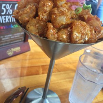 Down the Hatch Maui - Seafood Near Me - Lahaina, Hawaii