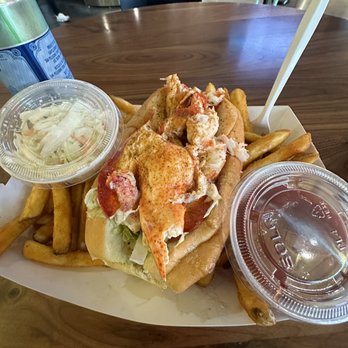 J's Lobster & Fish Market - Warm lobster roll - Seafood Markets Near Me - Indianapolis, Indiana J's Lobster & Fish Market - Warm lobster roll - Seafood Markets Near Me - Indianapolis, Indiana