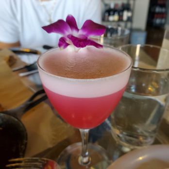 Hyde Park - The Girlfriend - Cocktail Bars Near Me - Webster, Texas