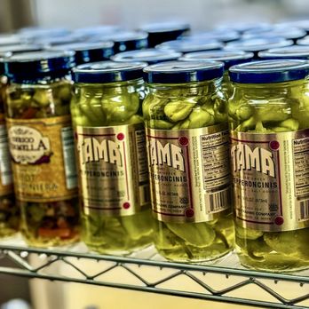 Capri Deli - Italian products - Delis Near Me - Covina, California
