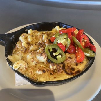 PHX Beer - Cast Iron Macaroni and Cheese with Bacon - American Near Me - Scottsdale, Arizona PHX Beer - Cast Iron Macaroni and Cheese with Bacon - American Near Me - Scottsdale, Arizona