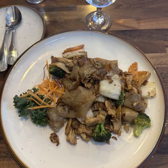 Thai Season Restaurant - Thai Near Me - Carmel, Indiana Thai Season Restaurant - Thai Near Me - Carmel, Indiana