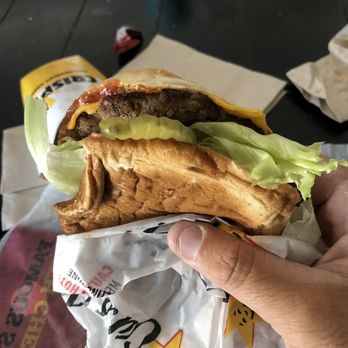 CARL’S JR - Updated May 2025 - 29 Photos & 42 Reviews - 3470 W Bell Rd ...