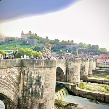 Alte Mainmühle - View of the bridge and fortress. - German Near Me - Würzburg, BY