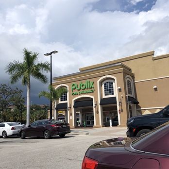 Publix - Sarasota - Exterior - Drugstores Near Me - Sarasota, Florida Publix - Sarasota - Exterior - Drugstores Near Me - Sarasota, Florida