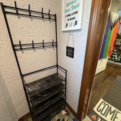 Bare Philosophy - Shoes off foyer