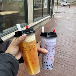 Peach green tea and taro milk tea