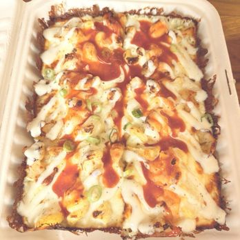 The Edge Thick Square Pizza - Buffalo Mac and cheese - Pizza Near Me - Plymouth , Massachusetts