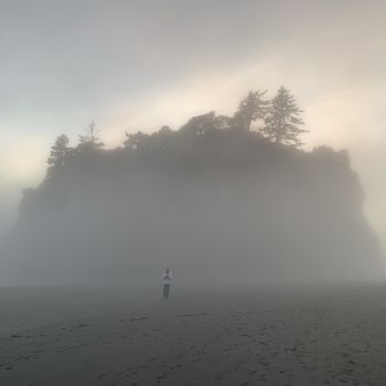 Ruby Beach - Peaceful walk on the shore - Beaches Near Me Ruby Beach - Peaceful walk on the shore - Beaches Near Me