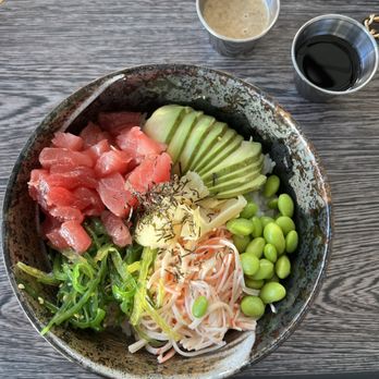 Ganzo Sushi - Classic Poke Bowl - Ramen Near Me - Delray Beach, Florida