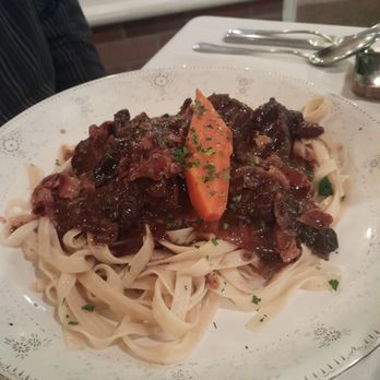 Escargot Bistro - Beef bourguignon - French Near Me - Oakland Park, Florida