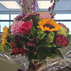 Tom's Greenhouses and Florist