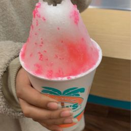 My friend's Strawberry Freezecake (I got the same thing!) My friend's Strawberry Freezecake (I got the same thing!)