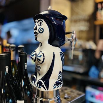PIGGS - Estrella on tap - Tapas Bars Near Me - Edinburgh, EDH PIGGS - Estrella on tap - Tapas Bars Near Me - Edinburgh, EDH