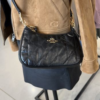 Coach - Style handbag - Outlet Stores Near Me - Livermore, California