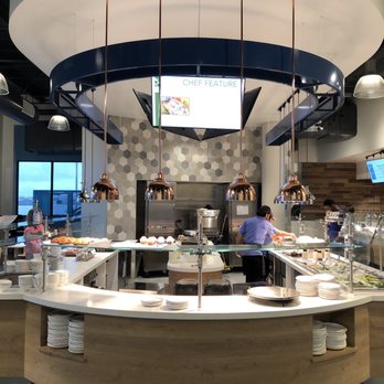 Pier Nine By Sam Choy - Nice buffet station: Salad bar, hot entrees, soups, and cookies - Buffets Near Me - Honolulu, Hawaii