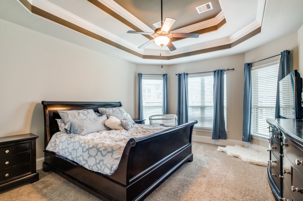 Oksana Bogott - Coldwell Banker