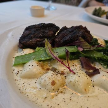 Shadowbrook - American Near Me - Capitola, California